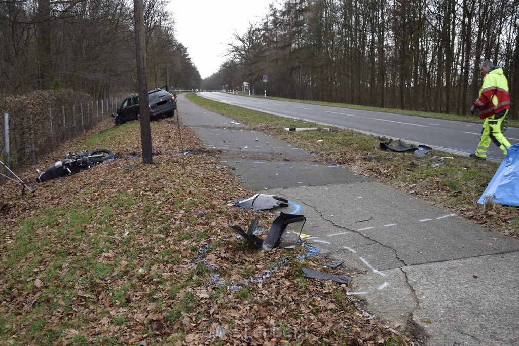 Schwerer VU Krad Pkw Koeln Porz Eil Grengeler Mauspfad P163.JPG - Miklos Laubert